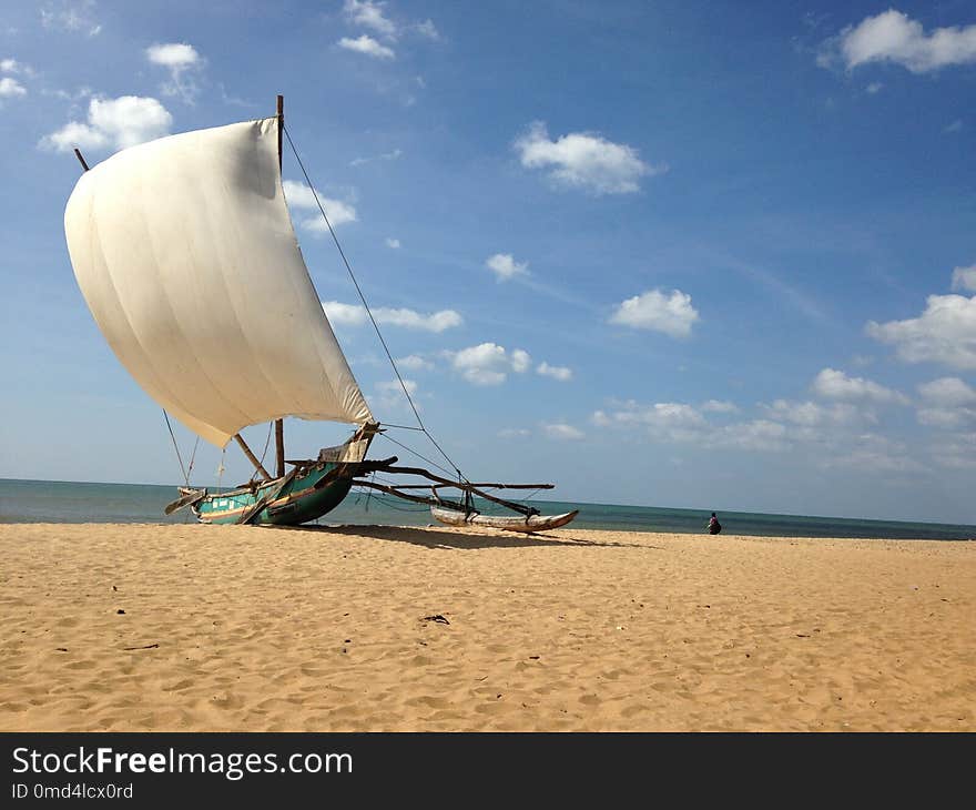 Dhow, Sky, Sea, Sail