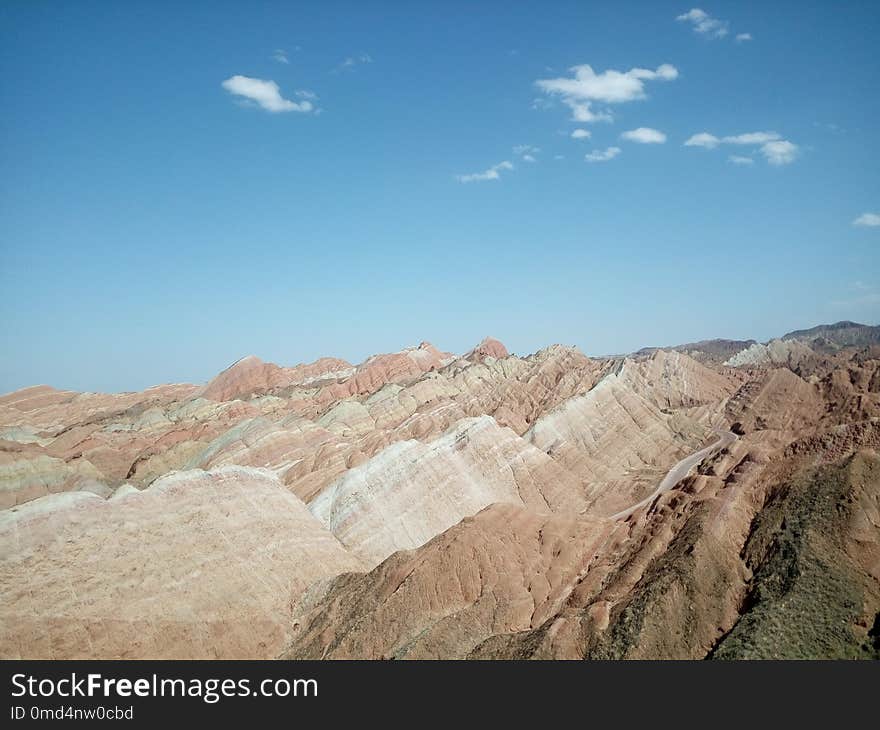 Badlands, Sky, Ecosystem, Ridge