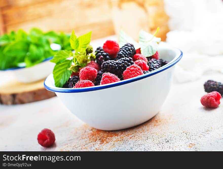 Blackberry and raspberry in bowl, stock photo. Blackberry and raspberry in bowl, stock photo