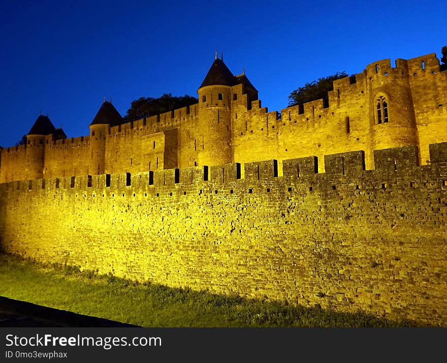 Historic Site, Landmark, Yellow, Sky