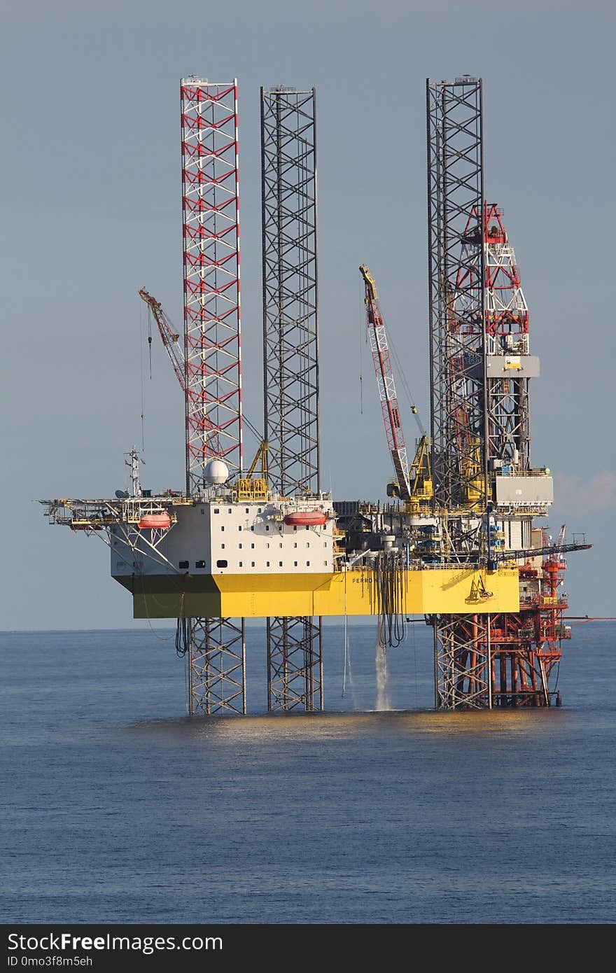 Oil Rig, Jackup Rig, Semi Submersible, Water