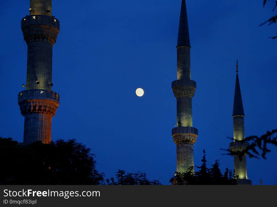 Sky, Spire, Mosque, Building