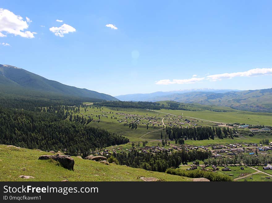 Highland, Grassland, Sky, Mountainous Landforms