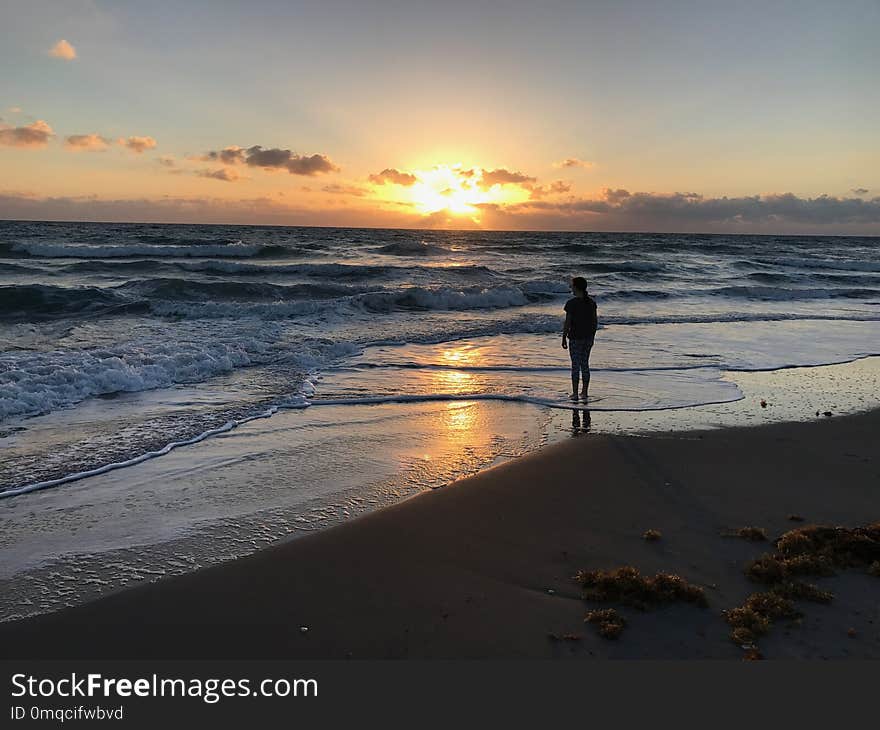 Sea, Body Of Water, Ocean, Horizon