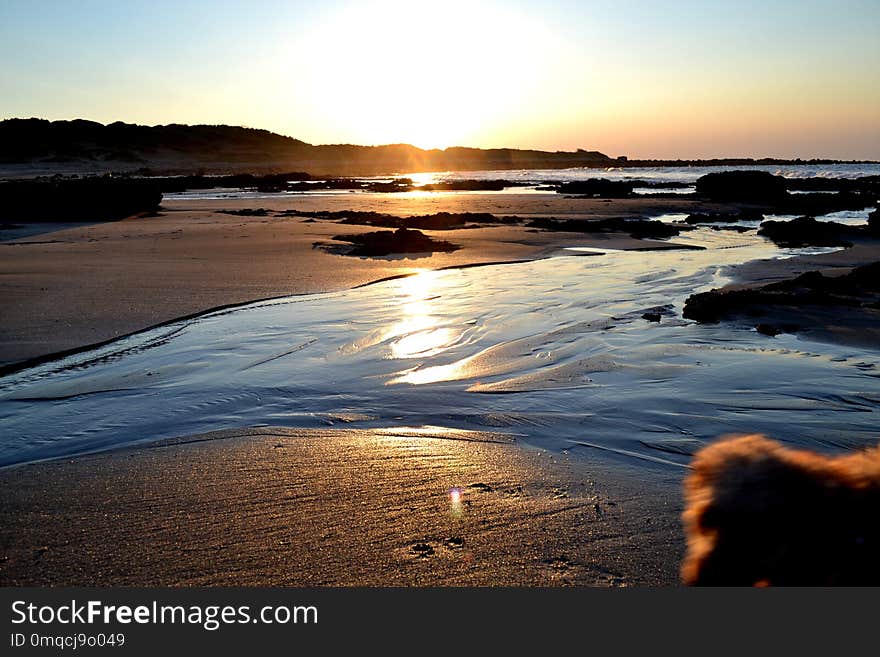 Sea, Body Of Water, Shore, Sky