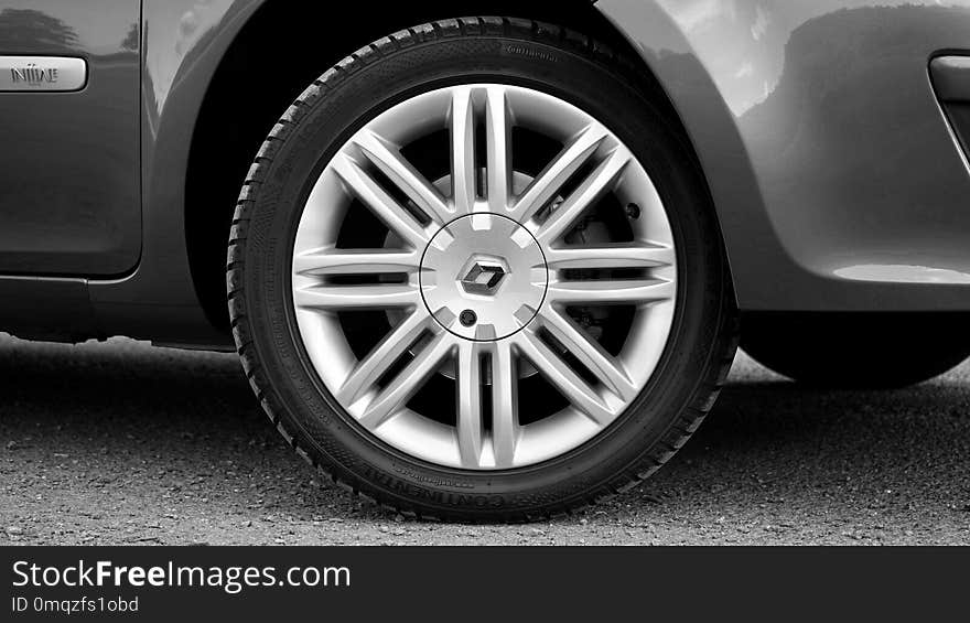 Alloy Wheel, Motor Vehicle, Wheel, Spoke