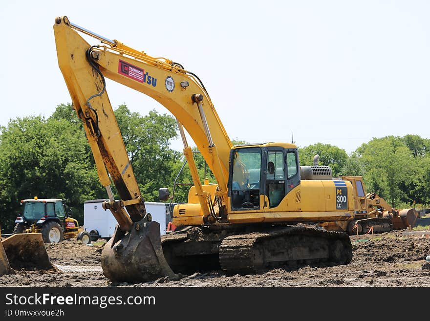 Construction Equipment, Bulldozer, Mode Of Transport, Soil