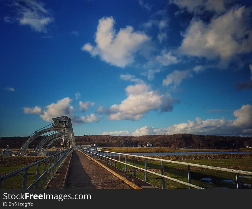 Sky, Cloud, Horizon, Road