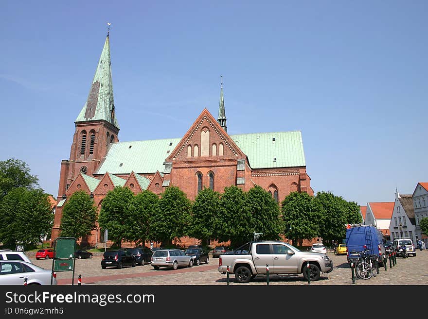 Landmark, Sky, Building, Town