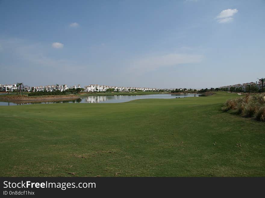 Sky, Golf Course, Daytime, Grassland