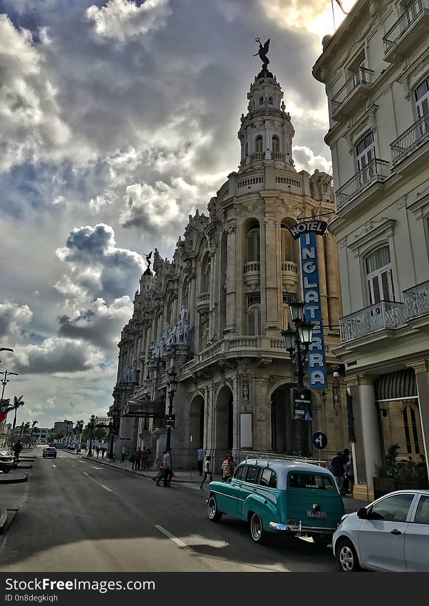 Sky, Landmark, Building, Car