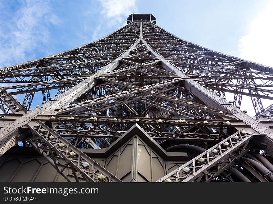 Landmark, Sky, Building, Structure