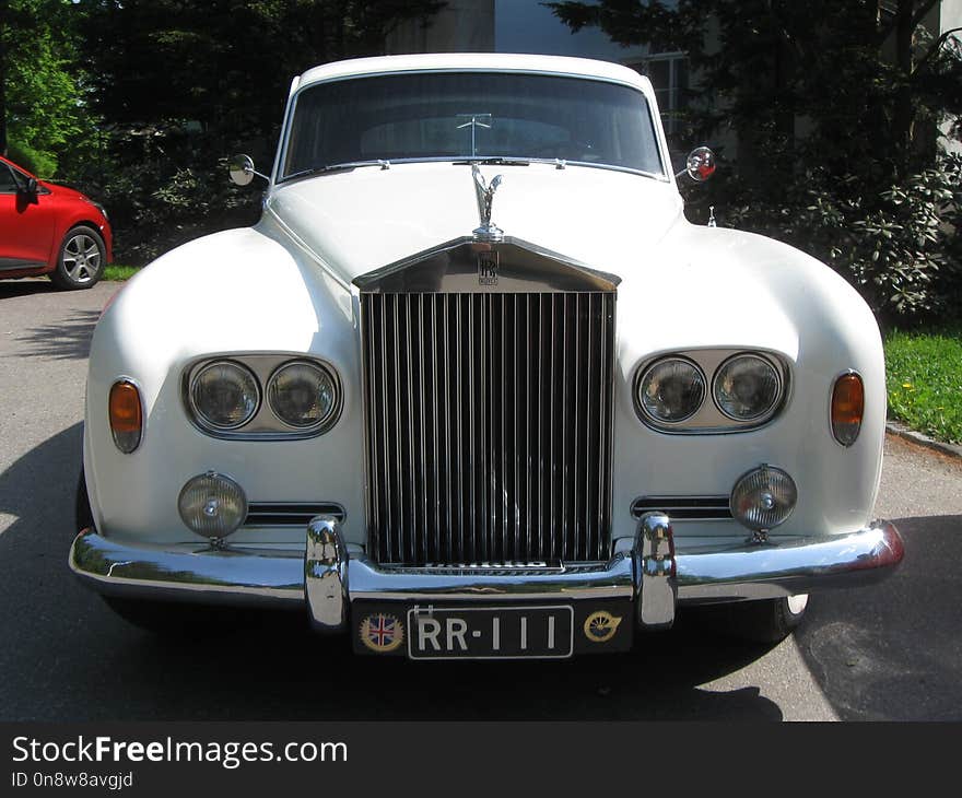 Car, Motor Vehicle, Mid Size Car, Rolls Royce