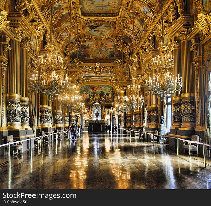 Landmark, Column, Tourist Attraction, Symmetry