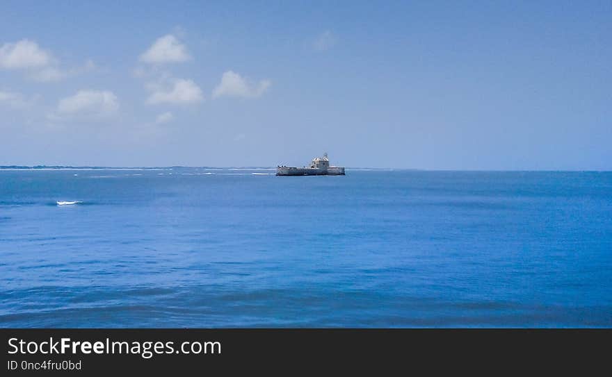 Sea, Coastal And Oceanic Landforms, Waterway, Horizon