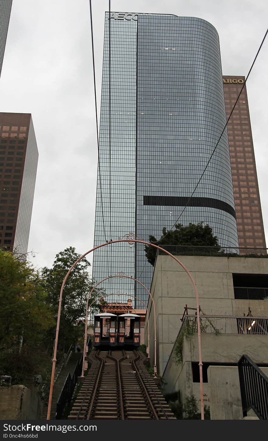 Skyscraper, Metropolitan Area, Building, Tower Block