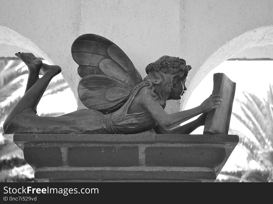 Sculpture, Black And White, Monochrome Photography, Statue