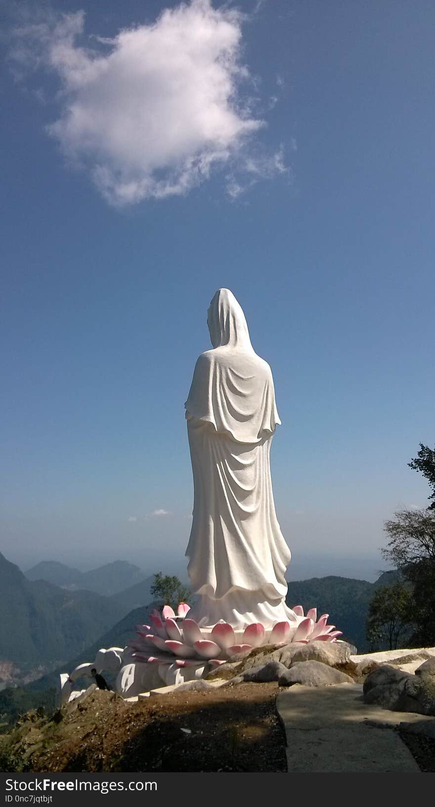 Statue, Monument, Sky, Landmark