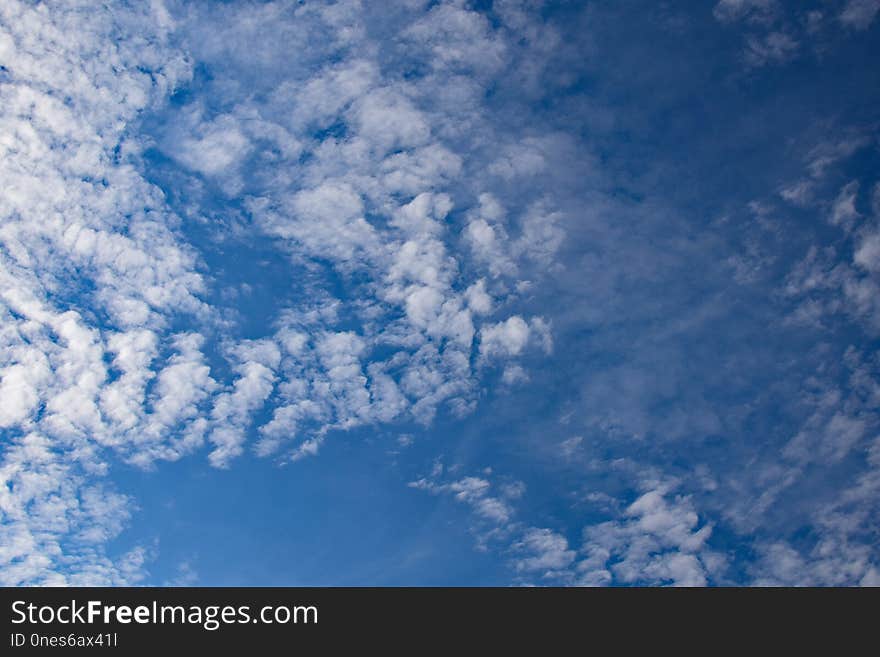 Sky, Cloud, Daytime, Blue