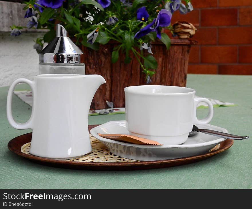 Serveware, Porcelain, Coffee Cup, Tableware