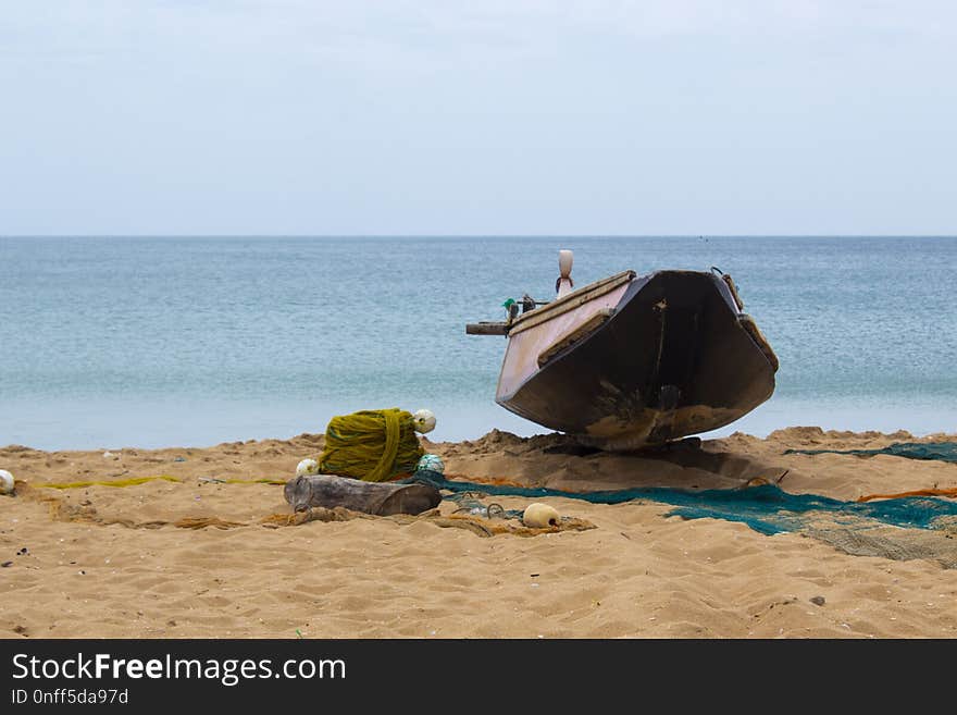 Sea, Body Of Water, Coastal And Oceanic Landforms, Beach