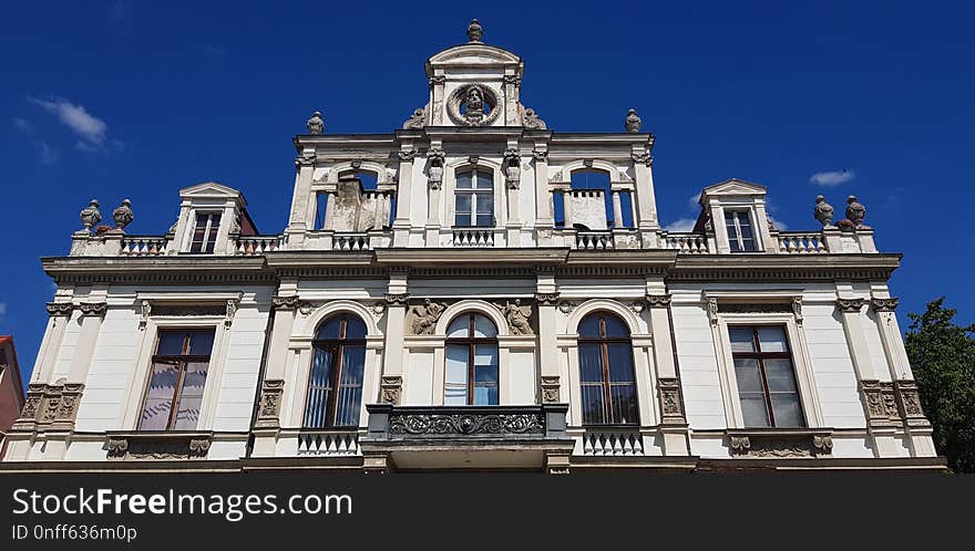 Classical Architecture, Landmark, Building, Sky