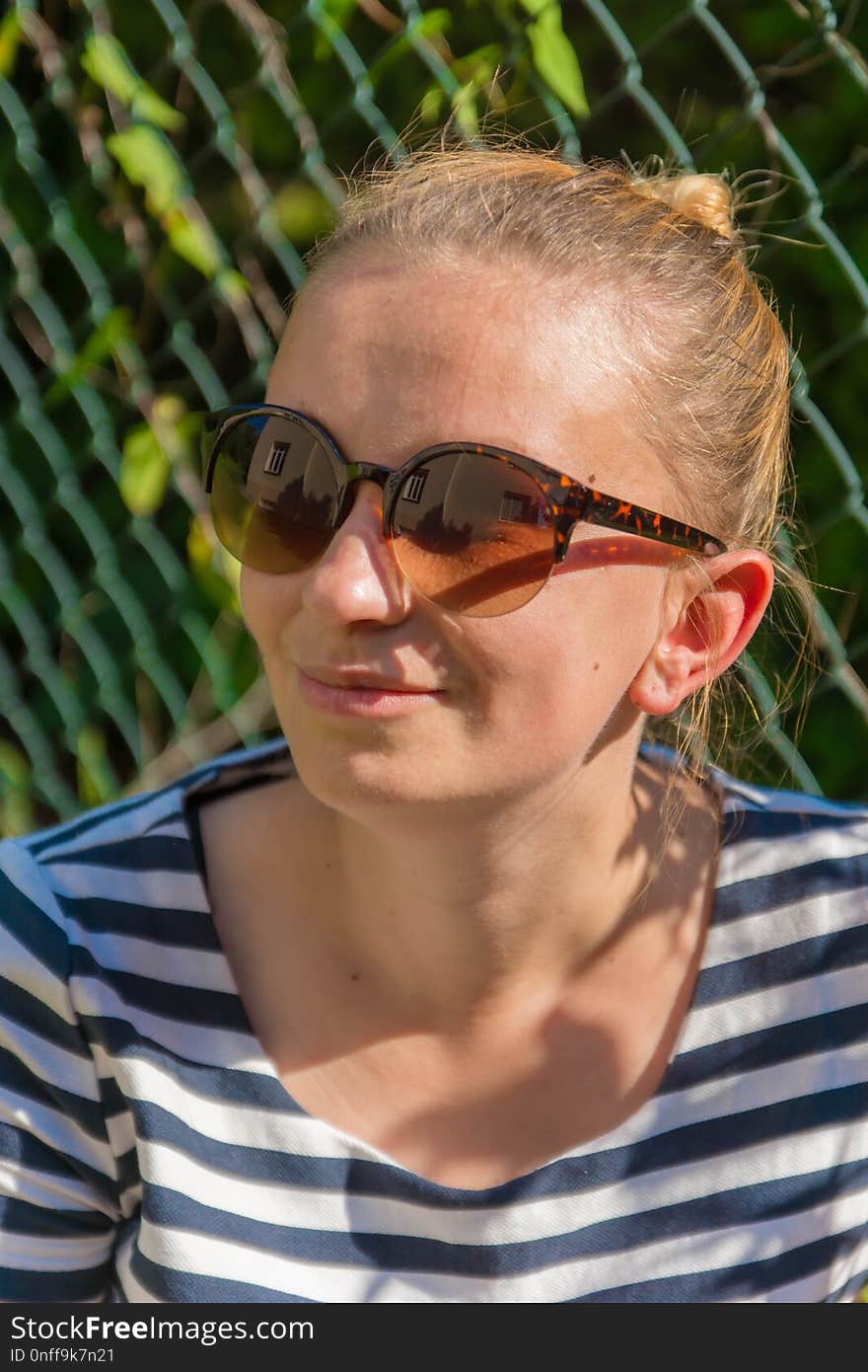 Eyewear, Sunglasses, Face, Glasses