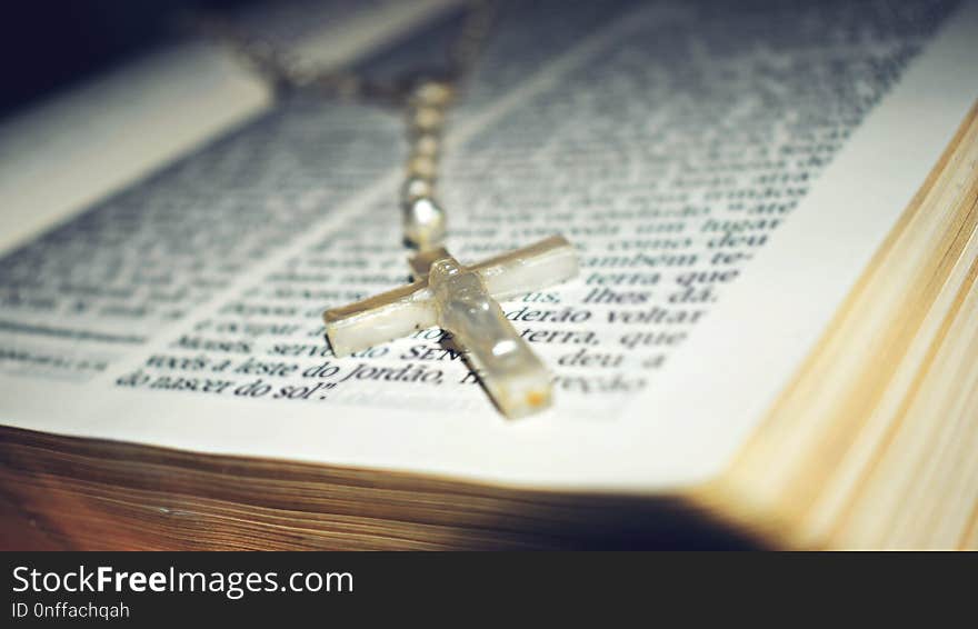 Religious Item, Cross, Close Up, Jewellery