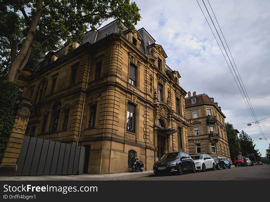 Building, Landmark, House, Neighbourhood