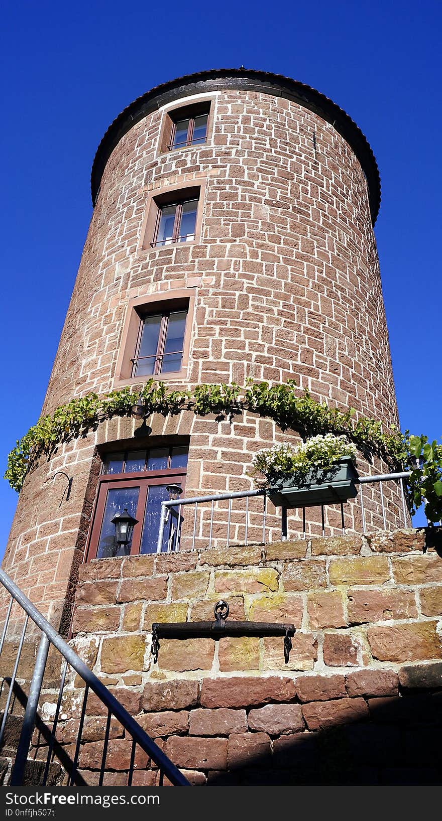 Landmark, Building, Sky, Tower