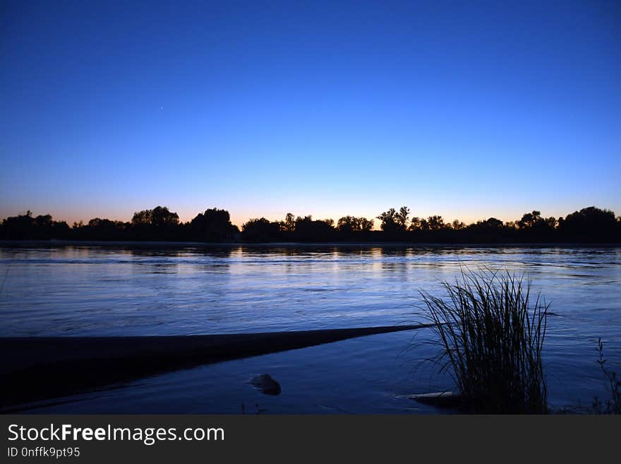 Reflection, Sky, Waterway, Horizon