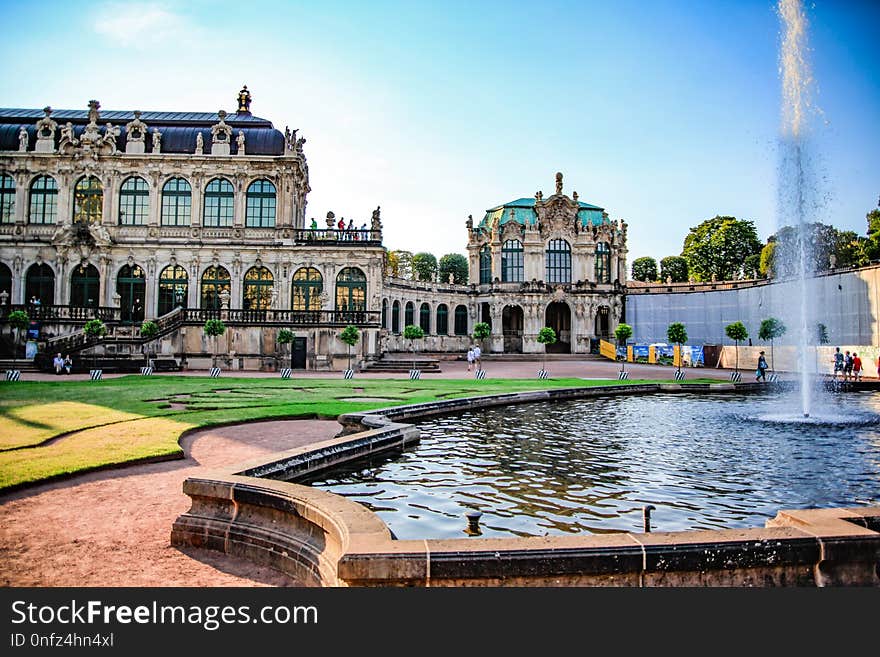 Water, Landmark, Sky, Palace