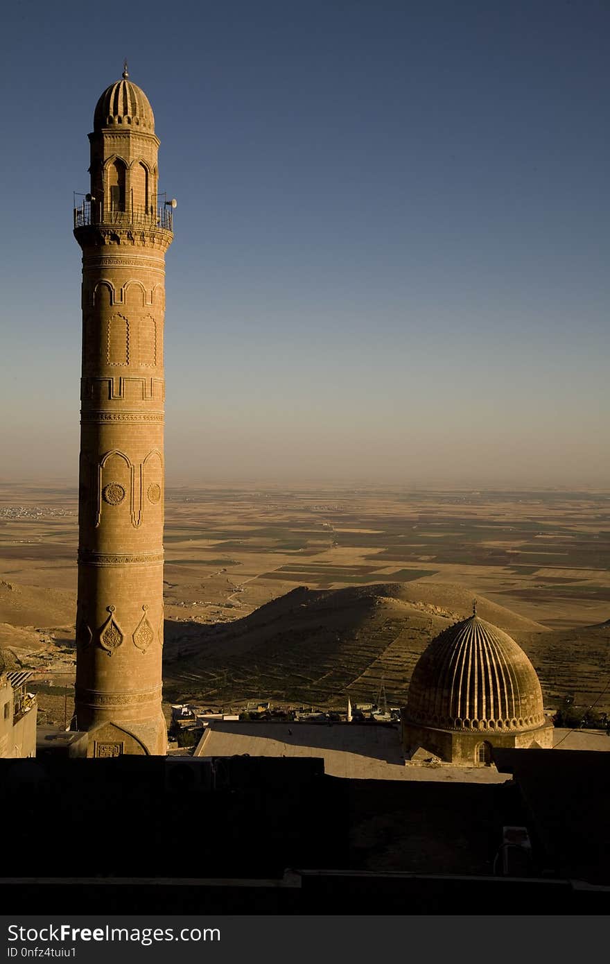 Sky, Landmark, Historic Site, Tower