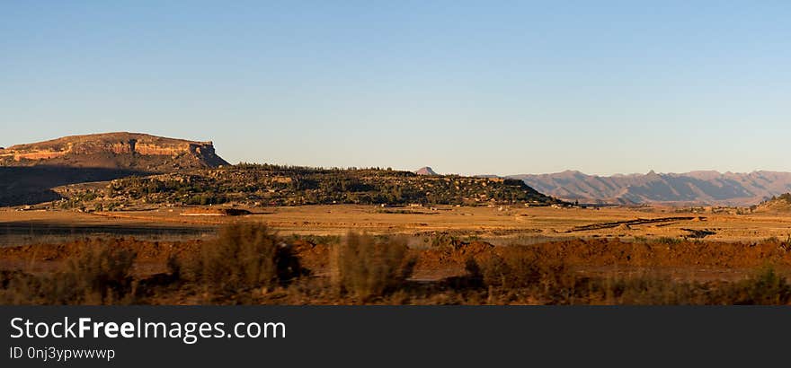 Ecosystem, Sky, Badlands, Wilderness