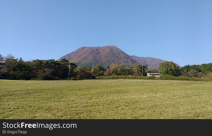 Grassland, Sky, Hill, Plain