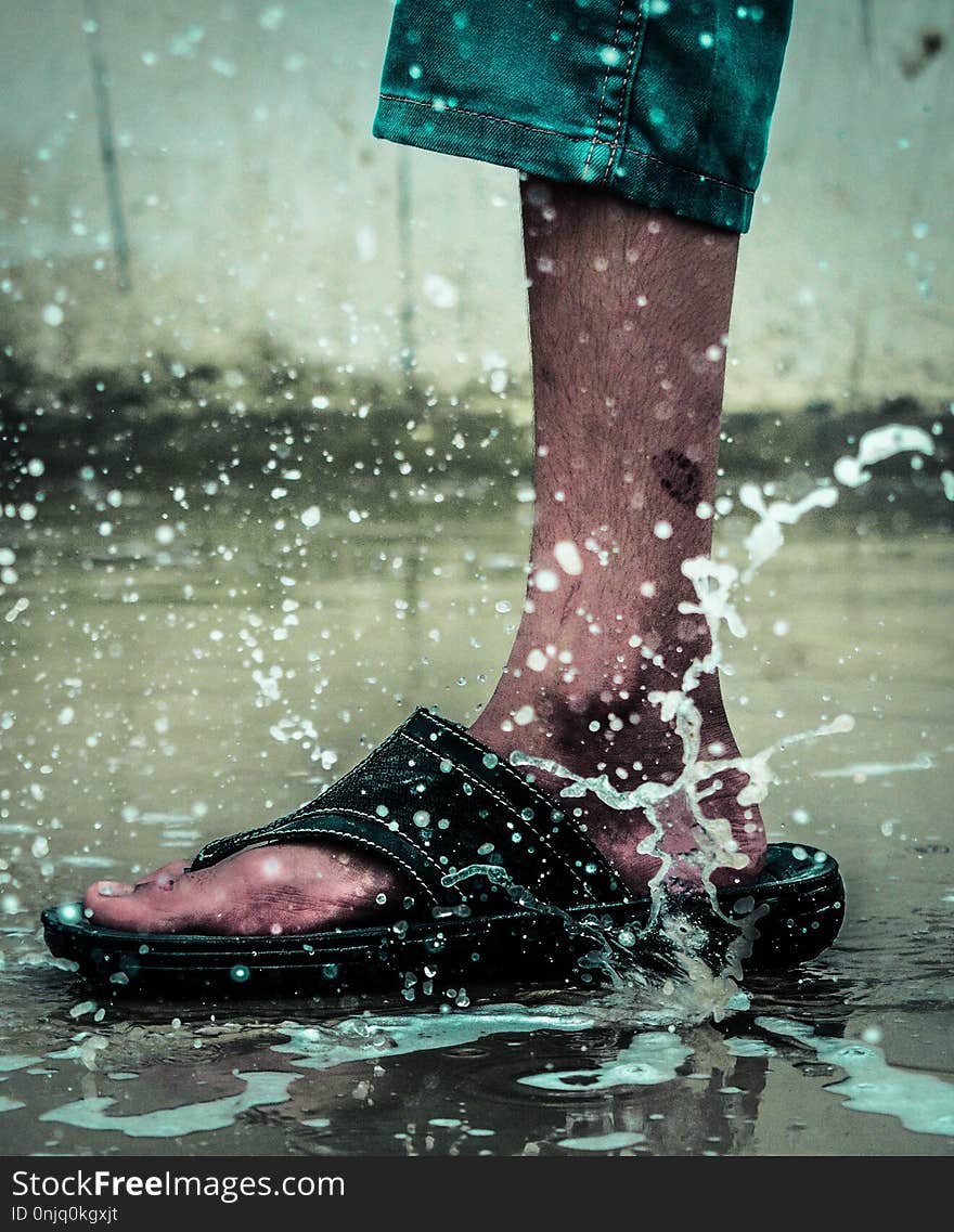 Water, Rain, Reflection, Leg