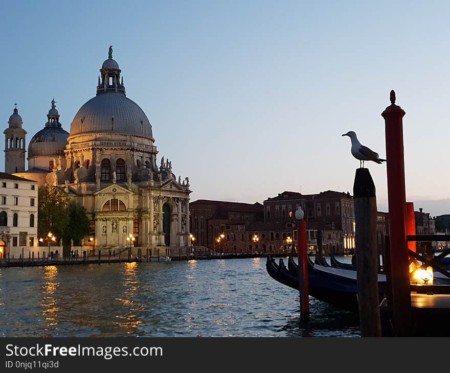 Waterway, Landmark, Tourist Attraction, Canal