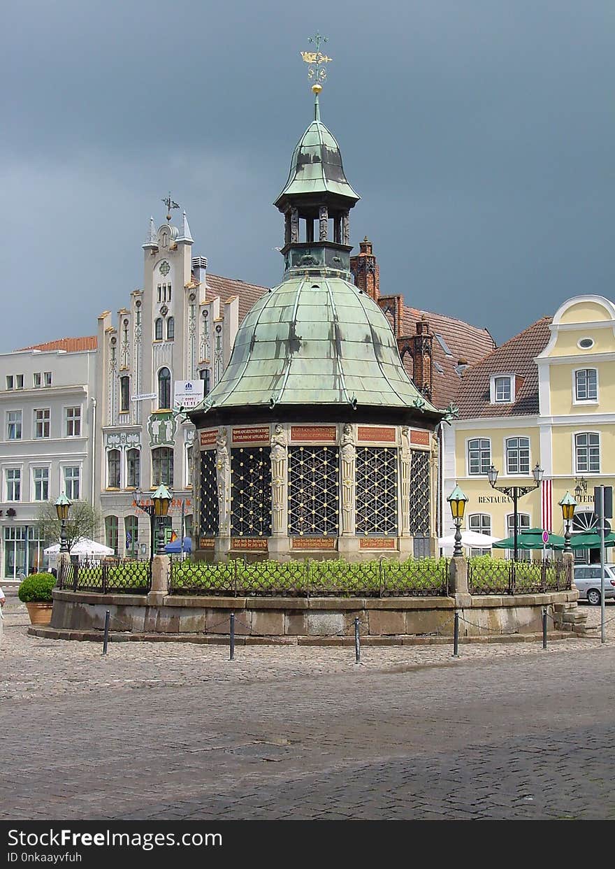 Landmark, Building, Town, Sky