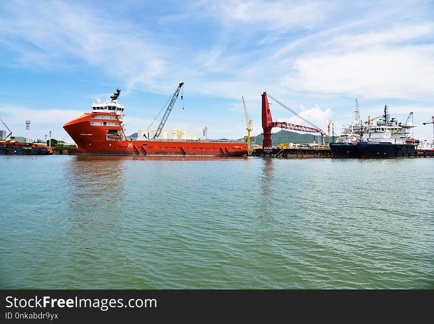 Water Transportation, Waterway, Ship, Bulk Carrier