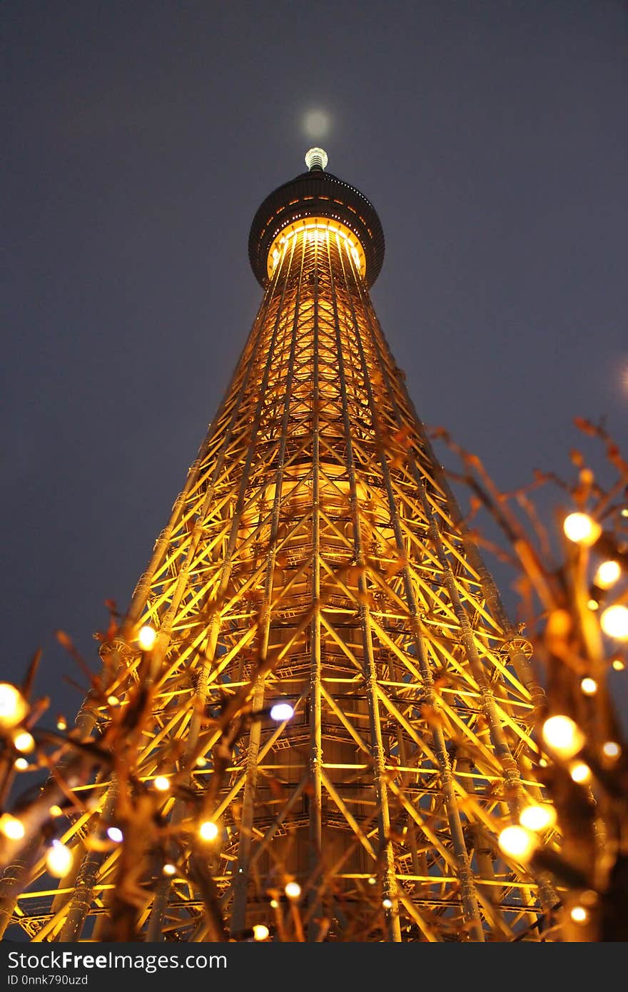 Landmark, Tower, Tourist Attraction, Sky