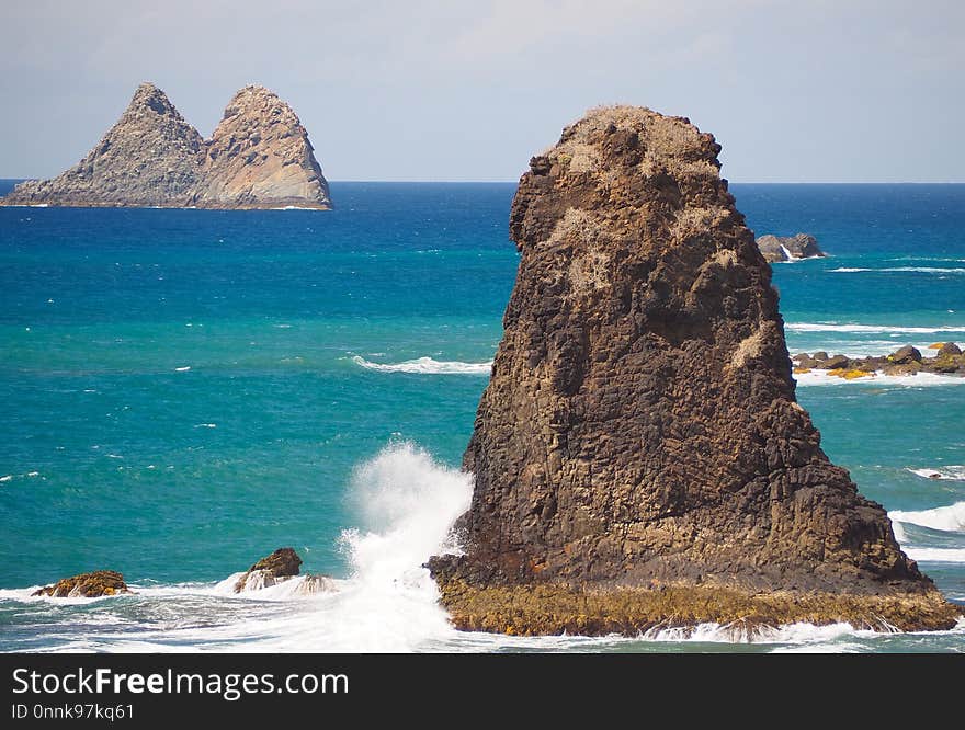 Sea, Coastal And Oceanic Landforms, Coast, Rock