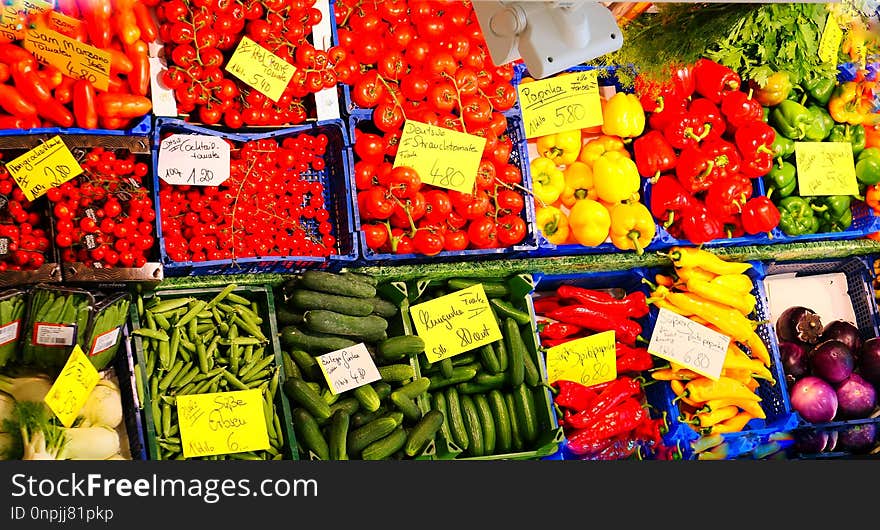 Natural Foods, Marketplace, Produce, Yellow