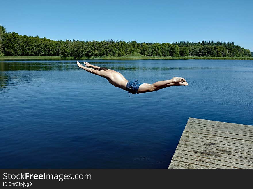 Water, Lake, Leisure, Sky