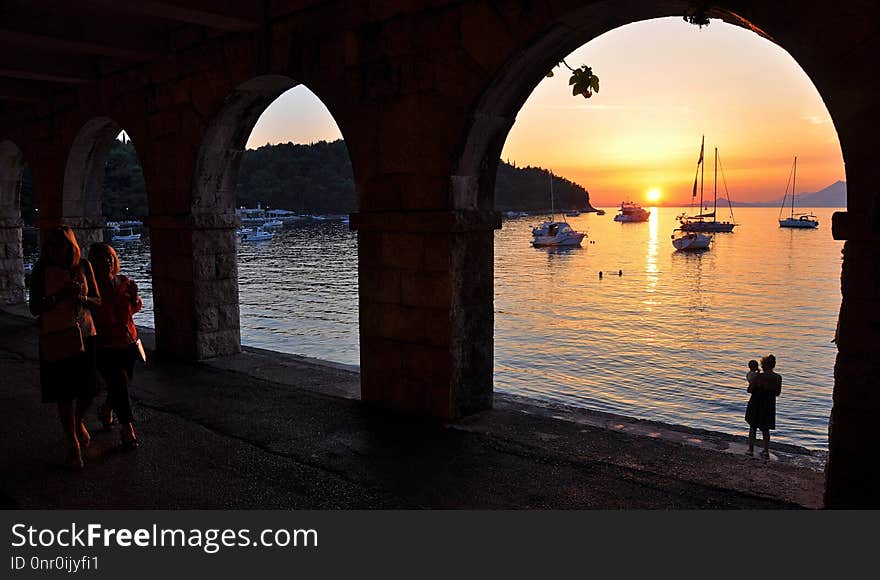 Sky, Reflection, Arch, Water