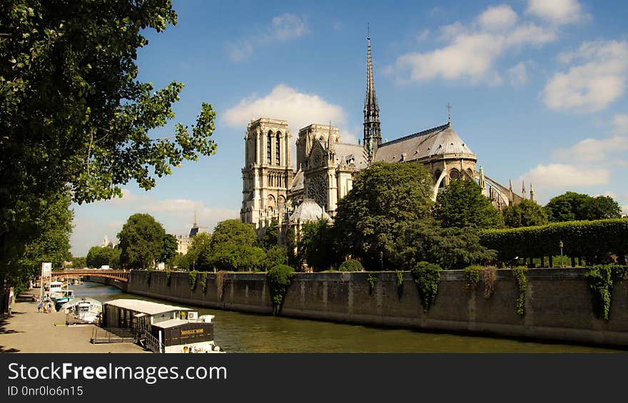 Sky, Medieval Architecture, Cathedral, Historic Site