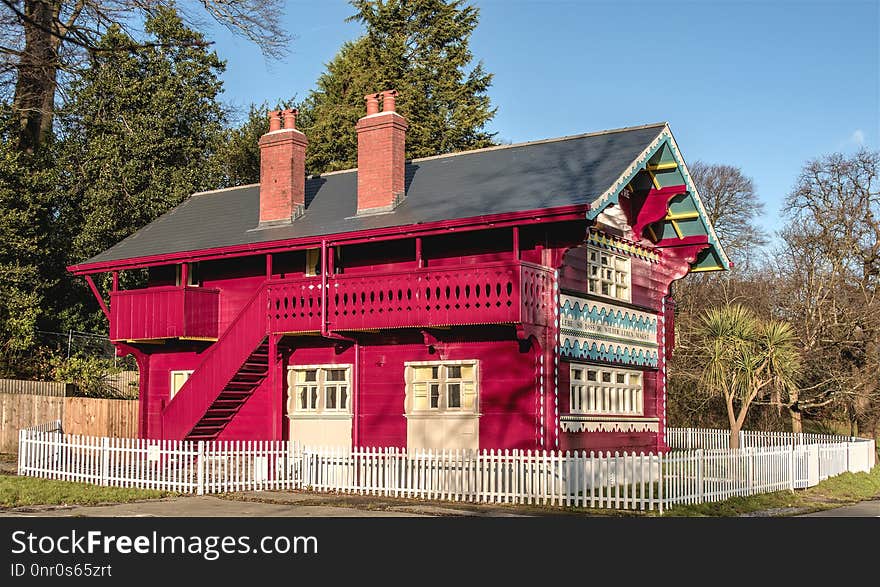 House, Landmark, Home, Cottage