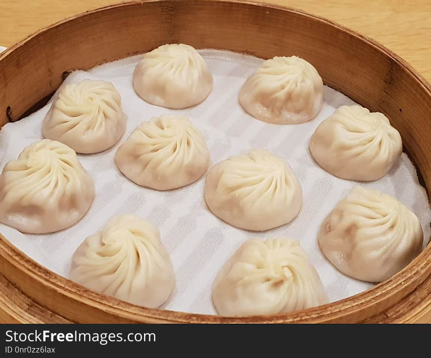 Dumpling, Xiaolongbao, Dish, Baozi