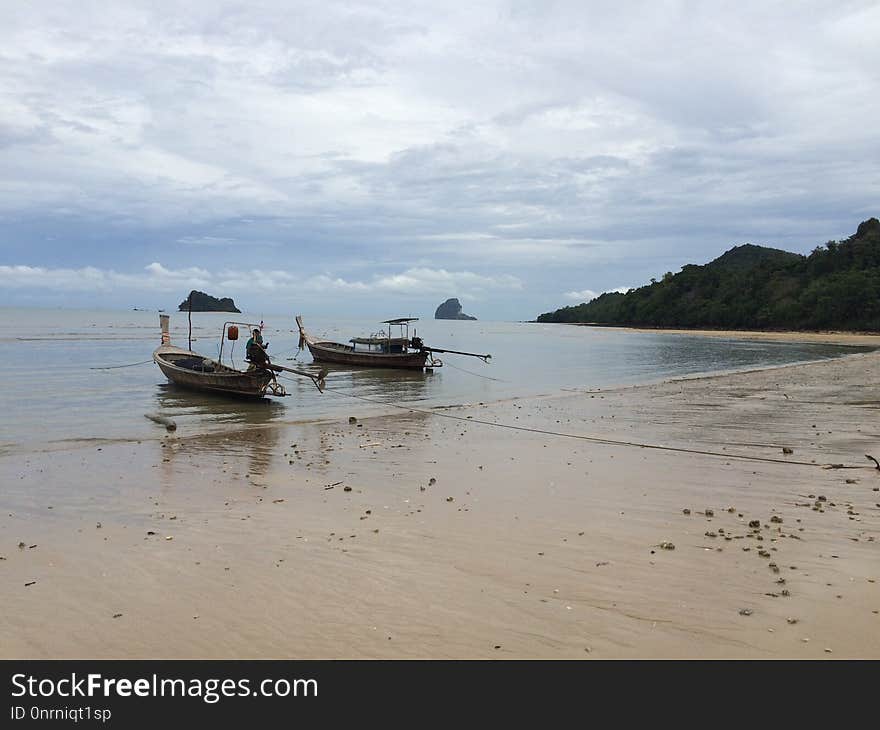 Body Of Water, Coastal And Oceanic Landforms, Beach, Sea