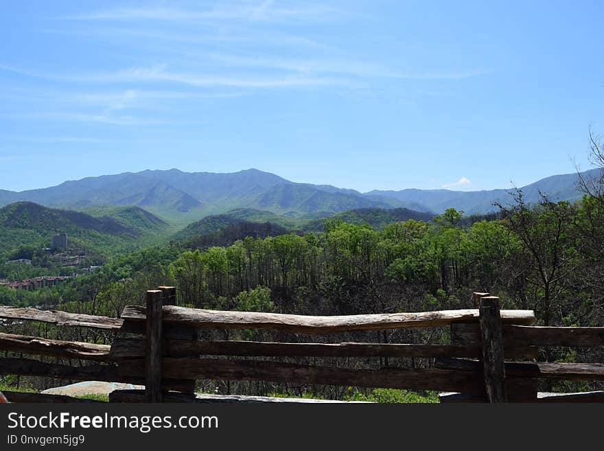 Mountainous Landforms, Highland, Sky, Mountain