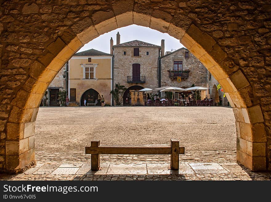 Arch, Town, Medieval Architecture, History